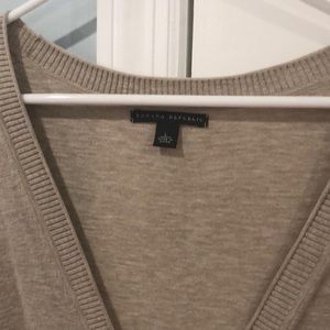 Banana Republic tan sweater